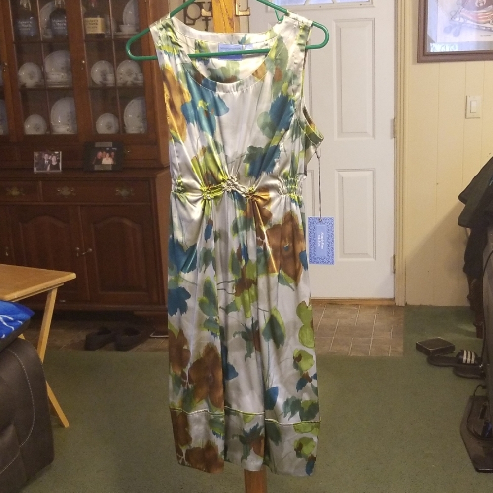 Vera Wang dress